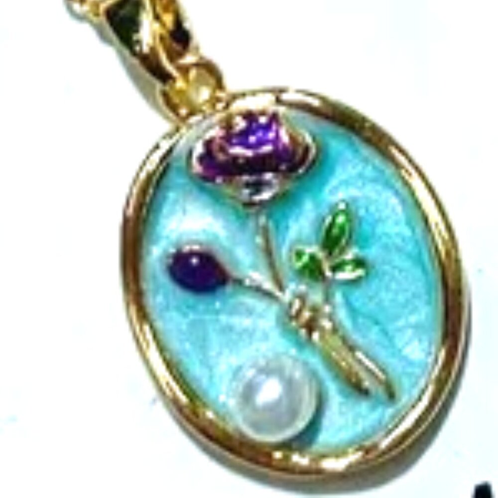 RAISED FLOWER AND PEARL BEAD ON OVAL BLUE ENAMEL INLAY ON 18K GOLD DIP NECKLACE